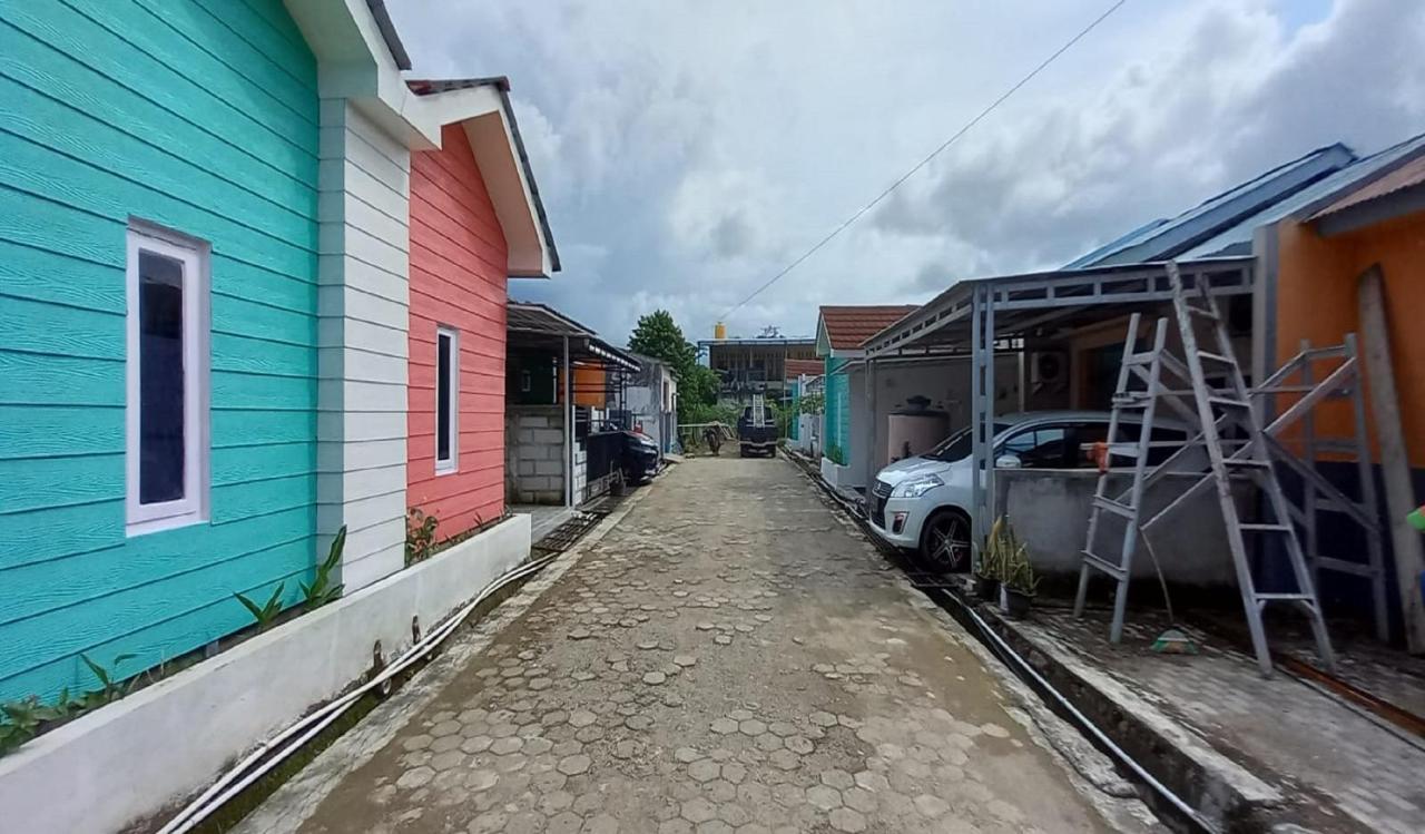 Oyo 90974 Homestay Golo Koe Sejahtera Labuan Bajo Extérieur photo